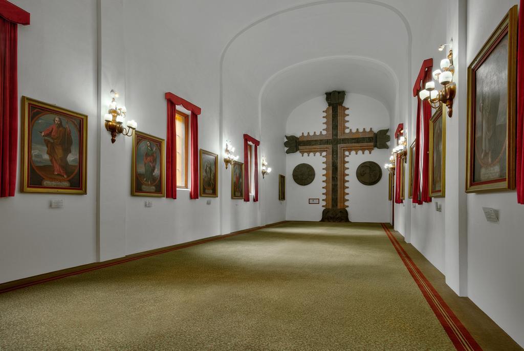 Hacienda Jurica By Brisas Hotell Querétaro Eksteriør bilde The Gallery of the Order
